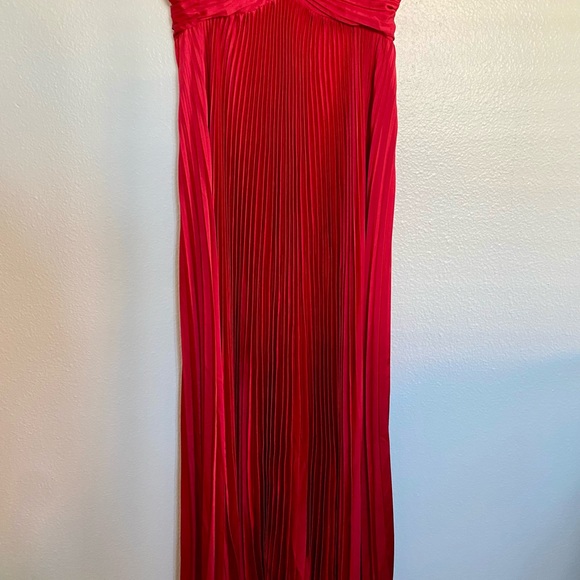 WHITE HOUSE + BLACK MARKET Red Gown Mini Pleat Maxi Dress - Picture 7 of 9